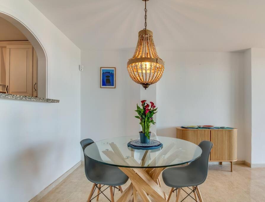 Beachfront Townhouse Estepona Eksteriør bilde